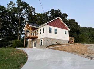 415 Meadow View Dr, Maynardville, TN 37807