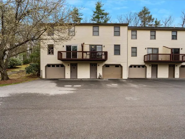 11 Cranleigh Meadow #11, Nashua, NH 03063