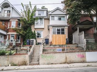 218 Keele St #2, Toronto, ON M6P 2K2