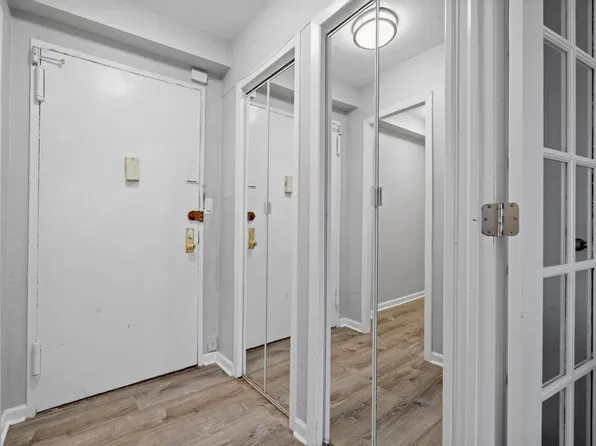 1225 Kennedy Boulevard image 2 of 21