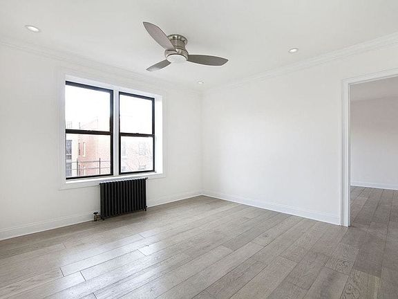 2nd image of 364 Lincoln Pl #5EE