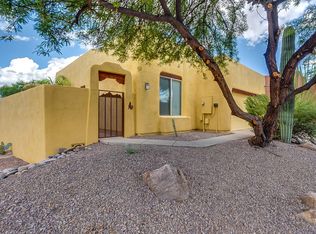 7696 E Sierra Park Loop, Tucson, AZ 85710
