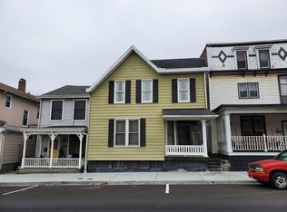 405 3rd St, Aurora, IN 47001