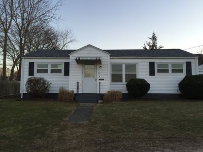 15 Belleview Ave, Tiverton, RI, 02878