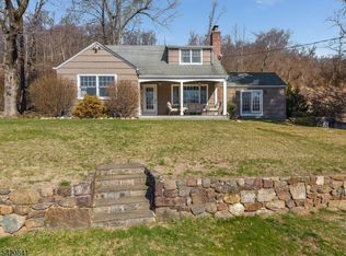 622 River Rd, Chatham, NJ 07928