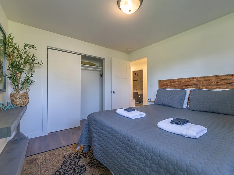 2906 Blue Star Hwy #1 — Photo 13