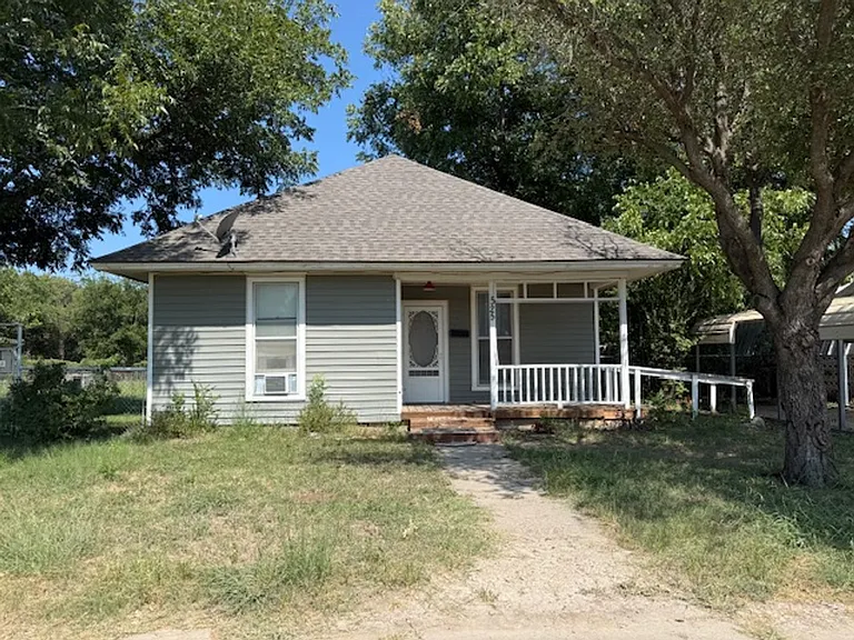 525 Arch St — Photo 1