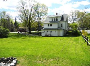 154 Lake Ellis Rd, Athol, MA 01331