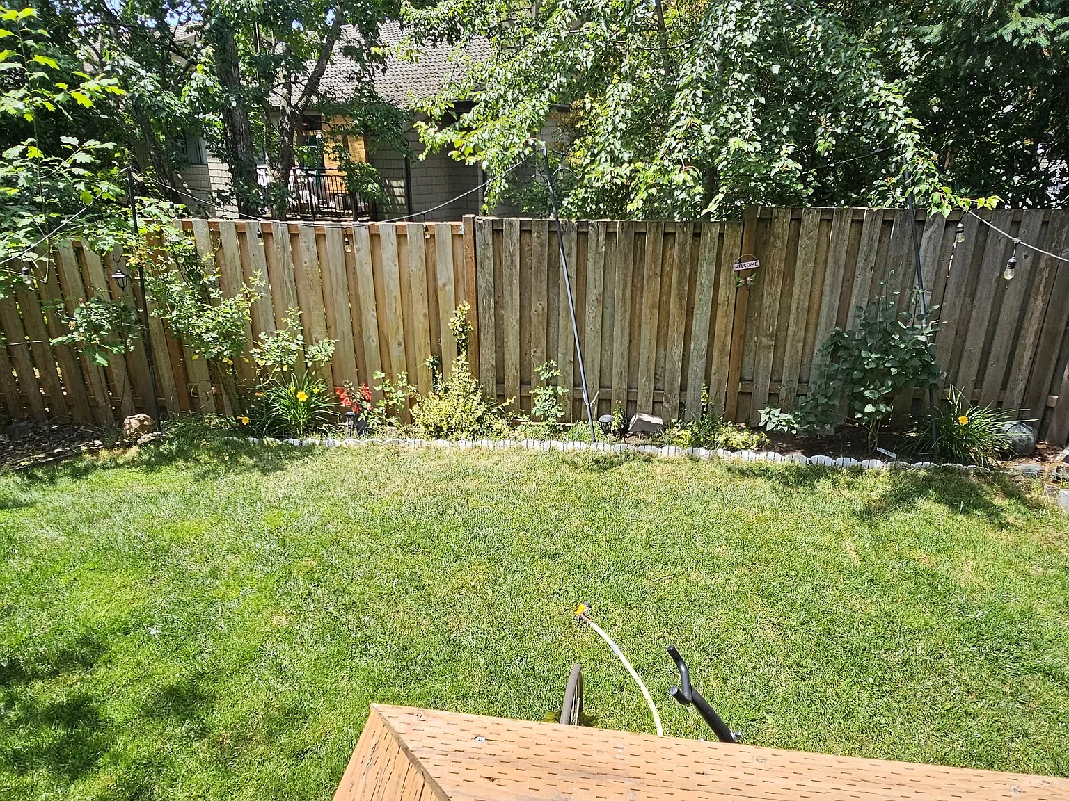 130 Kingsgate Rd — Photo 2