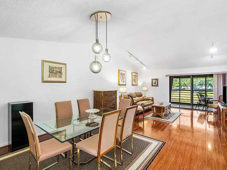 10137 Mangrove Dr #203 — Photo 5