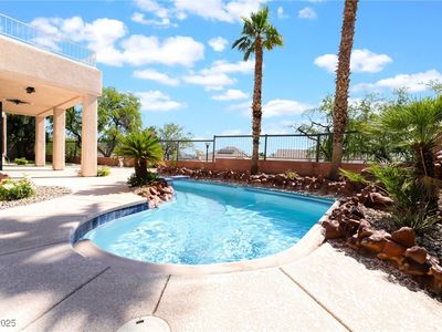 1016 Eaglewood Dr, Las Vegas, NV, 89144