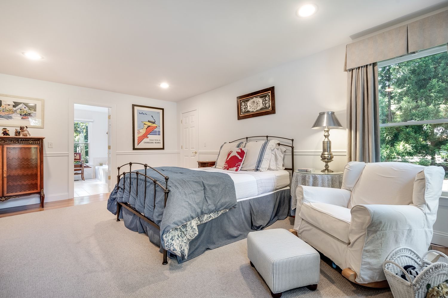  first floor master bedroom with walk in closet
