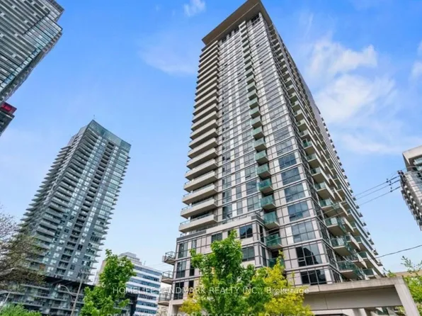 70 Roehampton Ave, Toronto, ON
