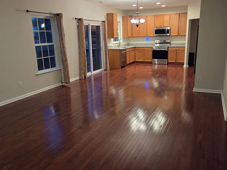 7013 Heartleaf Ln — Photo 5