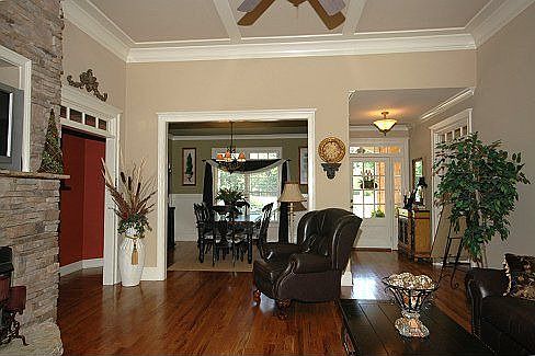 Fam Room 