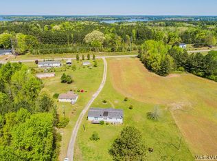 1562 Eaton Ferry Rd, Littleton, NC 27850