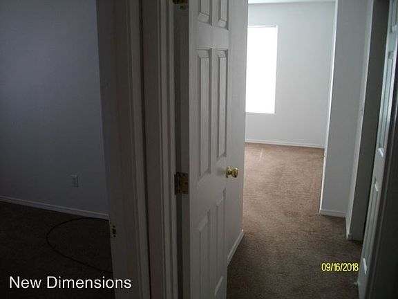 4th image of 2265 Desert Cove Ct