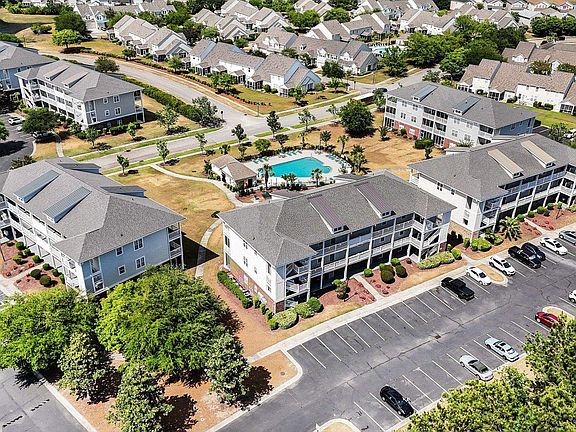 2nd image of 600 Heathrow Dr. #1092