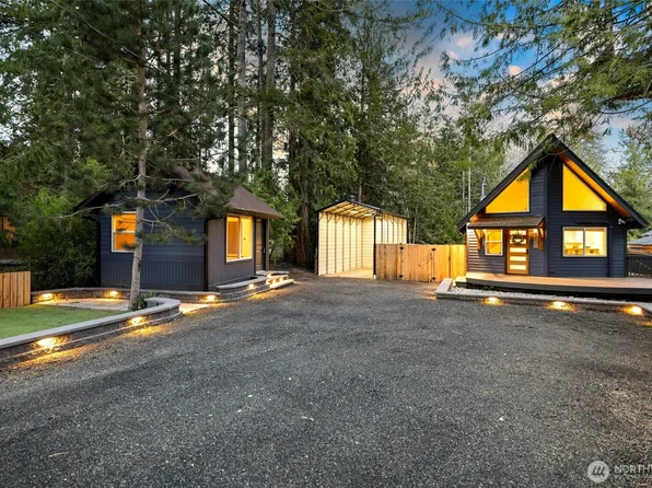 9616 Whitecap Drive NW, Olympia, WA 98502