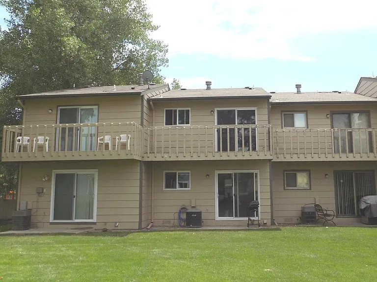 324 Butch Cassidy Dr — Photo 2