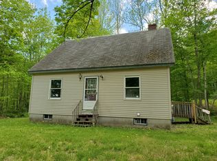 718 Lincoln St, Richmond, ME 04357