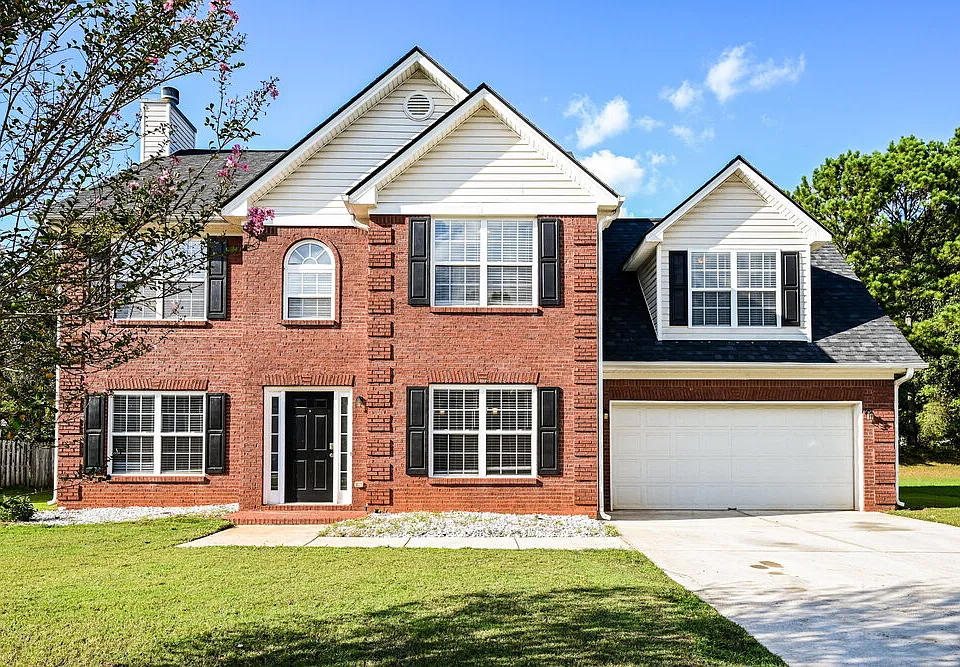 145 Trelawney Ln