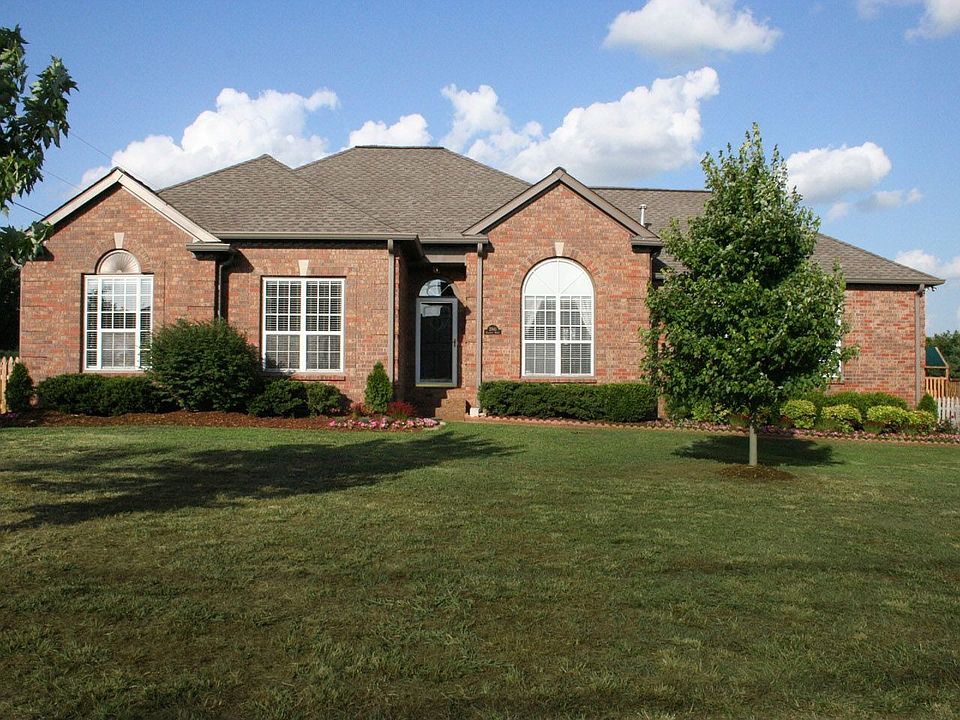 One-level home. Excellent school system.