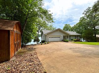 23 Keosauqua Dr, Cherokee Village, AR 72529