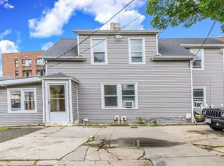 12 First St, Yonkers, NY 10704