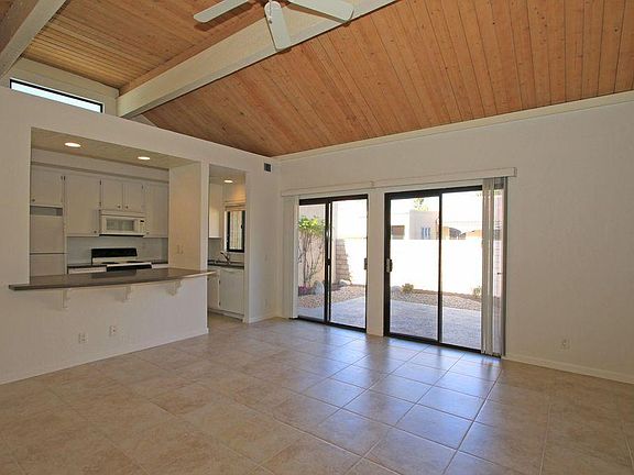 2nd image of 70100 Mirage Cove Dr Unit 31