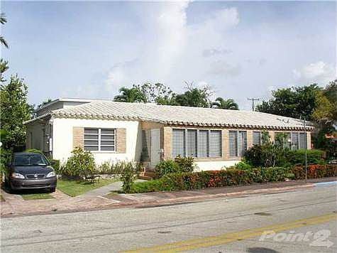 1st image of 8530 Crespi Blvd