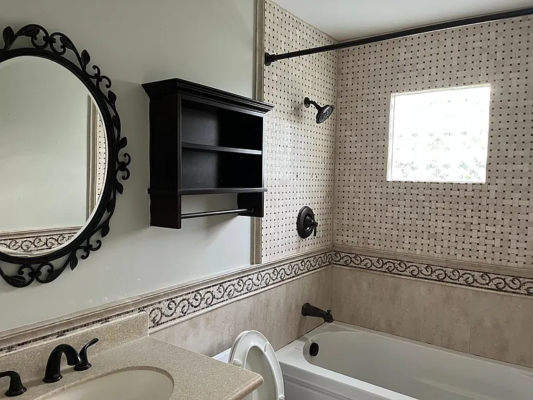 5163 Chateaugay Dr — Photo 22