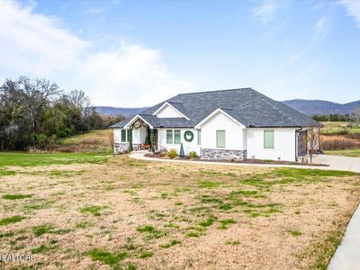 129 Austin Ln, Jacksboro, TN, 37757