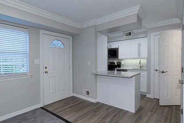 Fairfield Jericho Townhomes — Photo 14