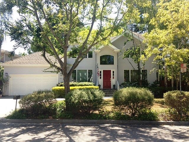 1st image of 566 Pena Ct