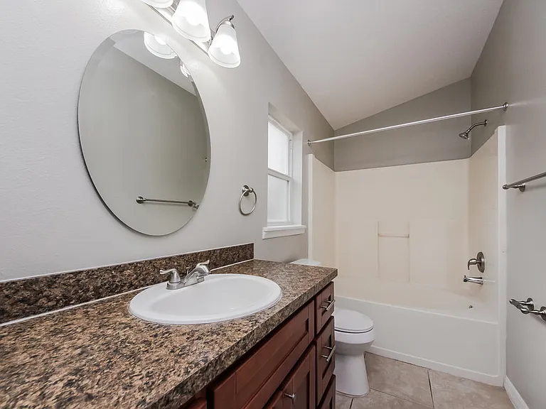 1125 Winding Water Way — Photo 8