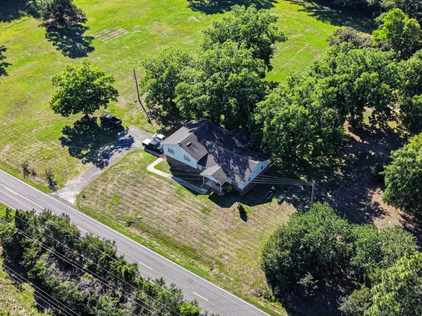 10221 Dixie Rd, Quitman, GA 31643