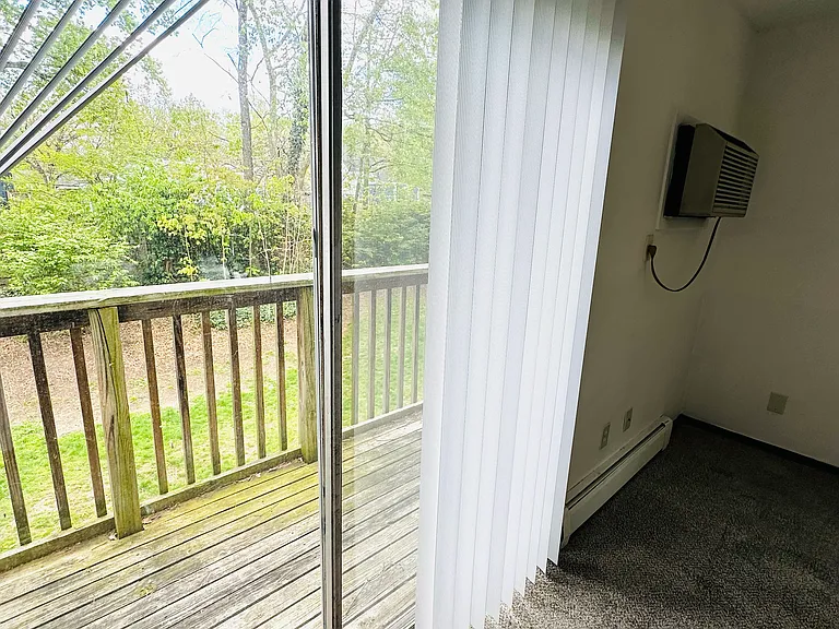 721 Buchanan Ave #4 — Photo 9