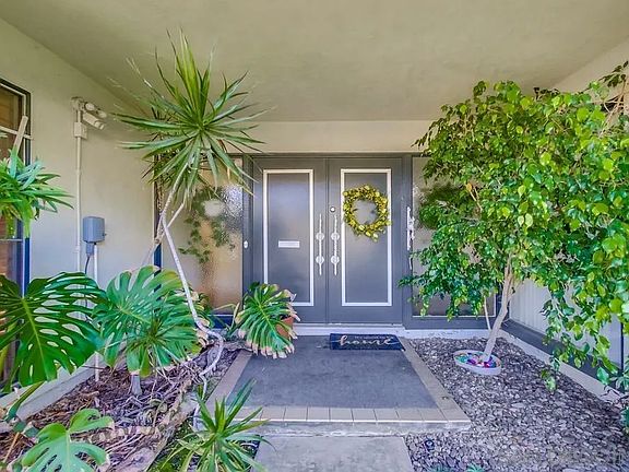 4th image of 3075 Sandburg Ct