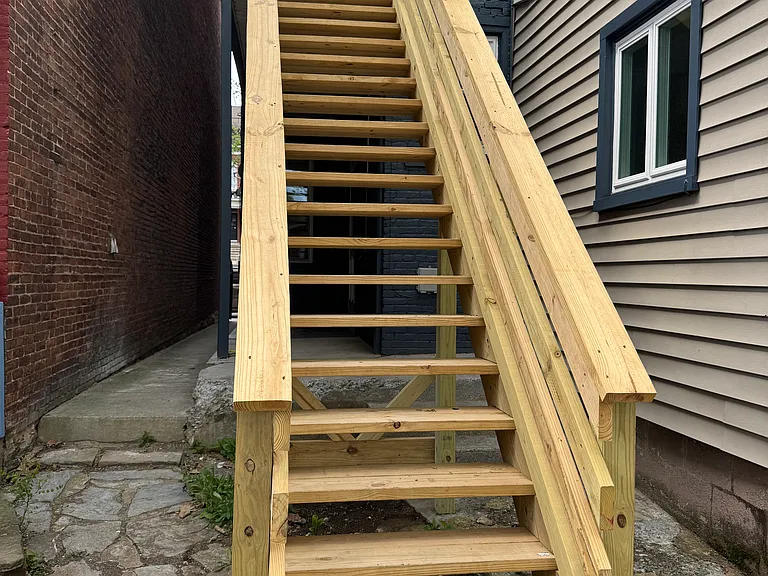 230 S 8th Street — Photo 8