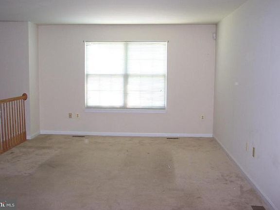 5th image of 8435 Chesley Dr