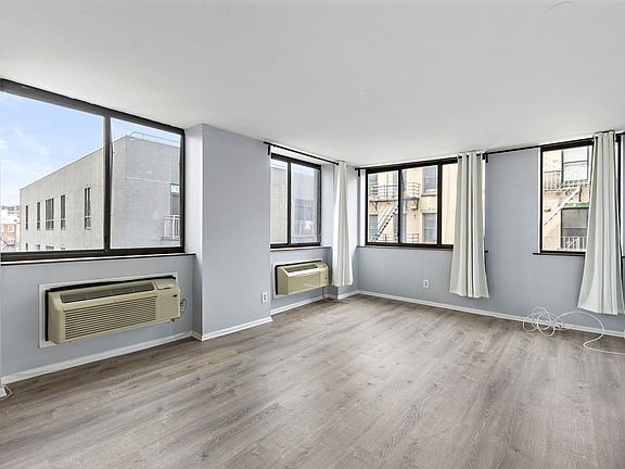 5th image of 300 Newark St APT 4I