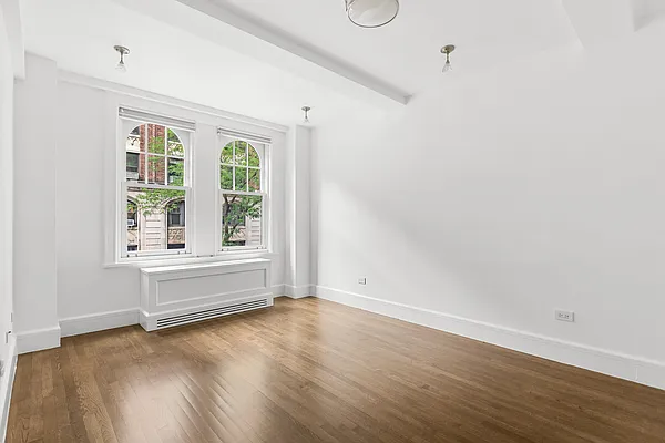 Rented by Compass | media 5