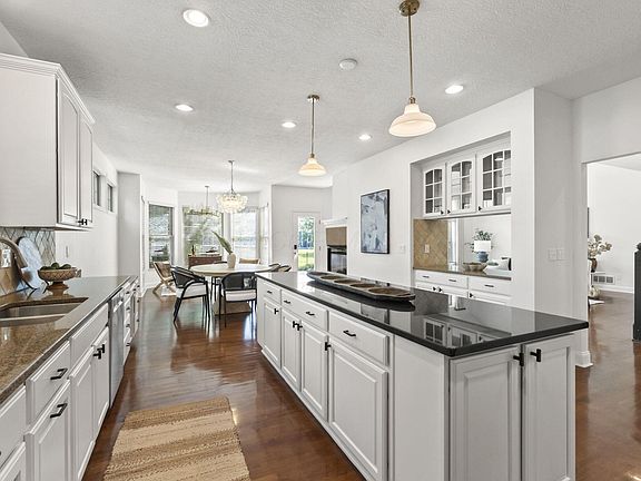 3rd image of 4029 Hidden Hill Ct