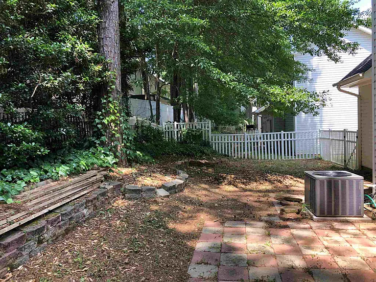638 N Fairfield Dr — Photo 11
