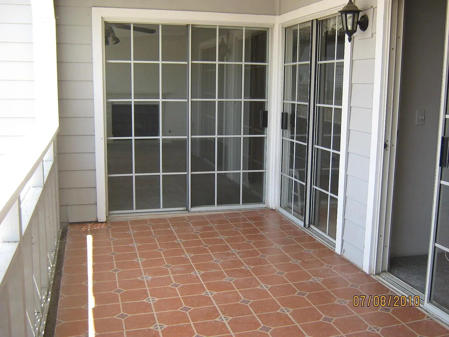 2 bed, 1358 sqft, $3,200 — Photo 1