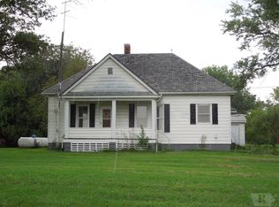 2093 Ginko Ln, Shenandoah, IA 51601