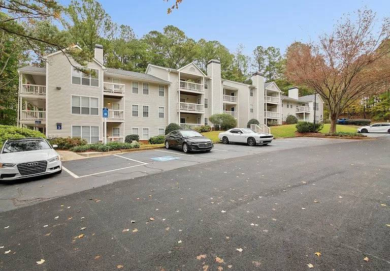 Wood Pointe Apartment Homes — Photo 29