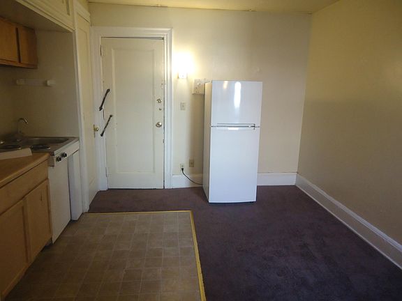 4th image of 197 North St APT D1