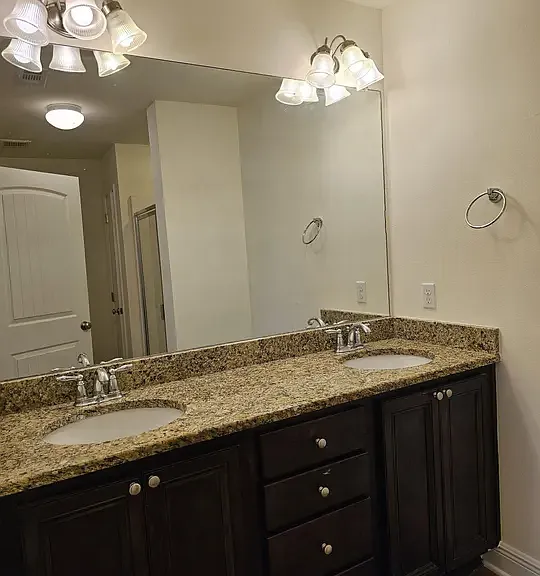 2127 Wilsons Plover Cir — Photo 6